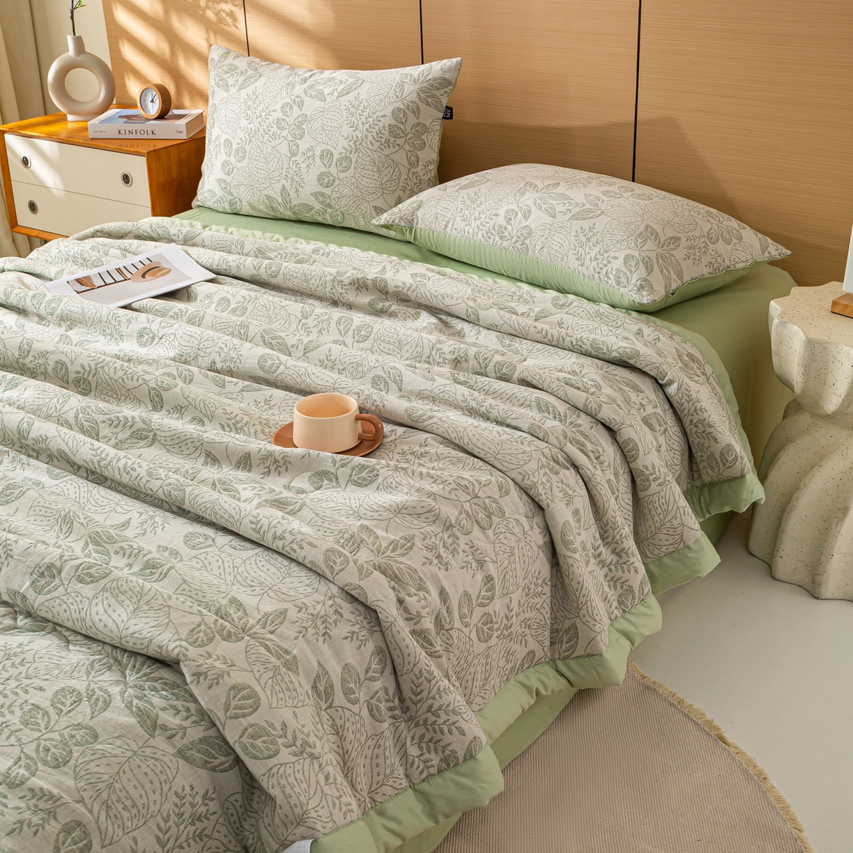 91家纺网 家纺一手货源 找家纺 恋人优选 2026新款全棉三层提花夏被空调被 茎叶时光-绿