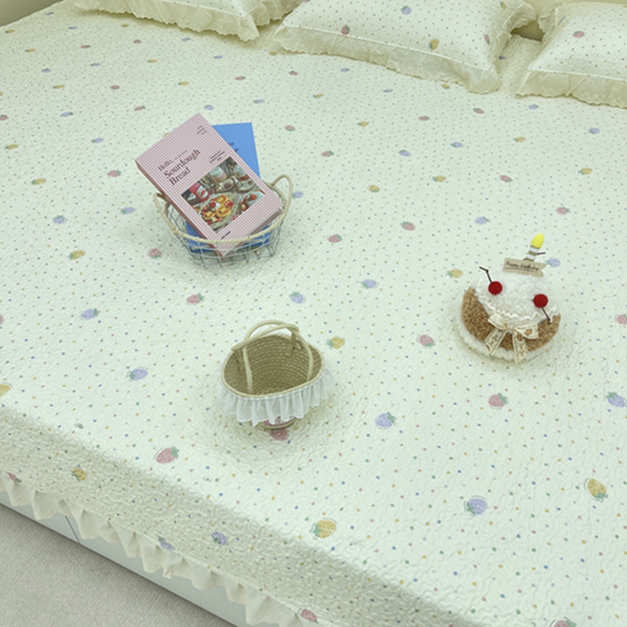 91家纺网 家纺一手货源 找家纺 禧瑞谷 2026法式纯棉绗缝全棉榻榻米床盖防滑加厚纯棉床单夹棉三件套床盖纯棉东北农大炕盖 莓果点点