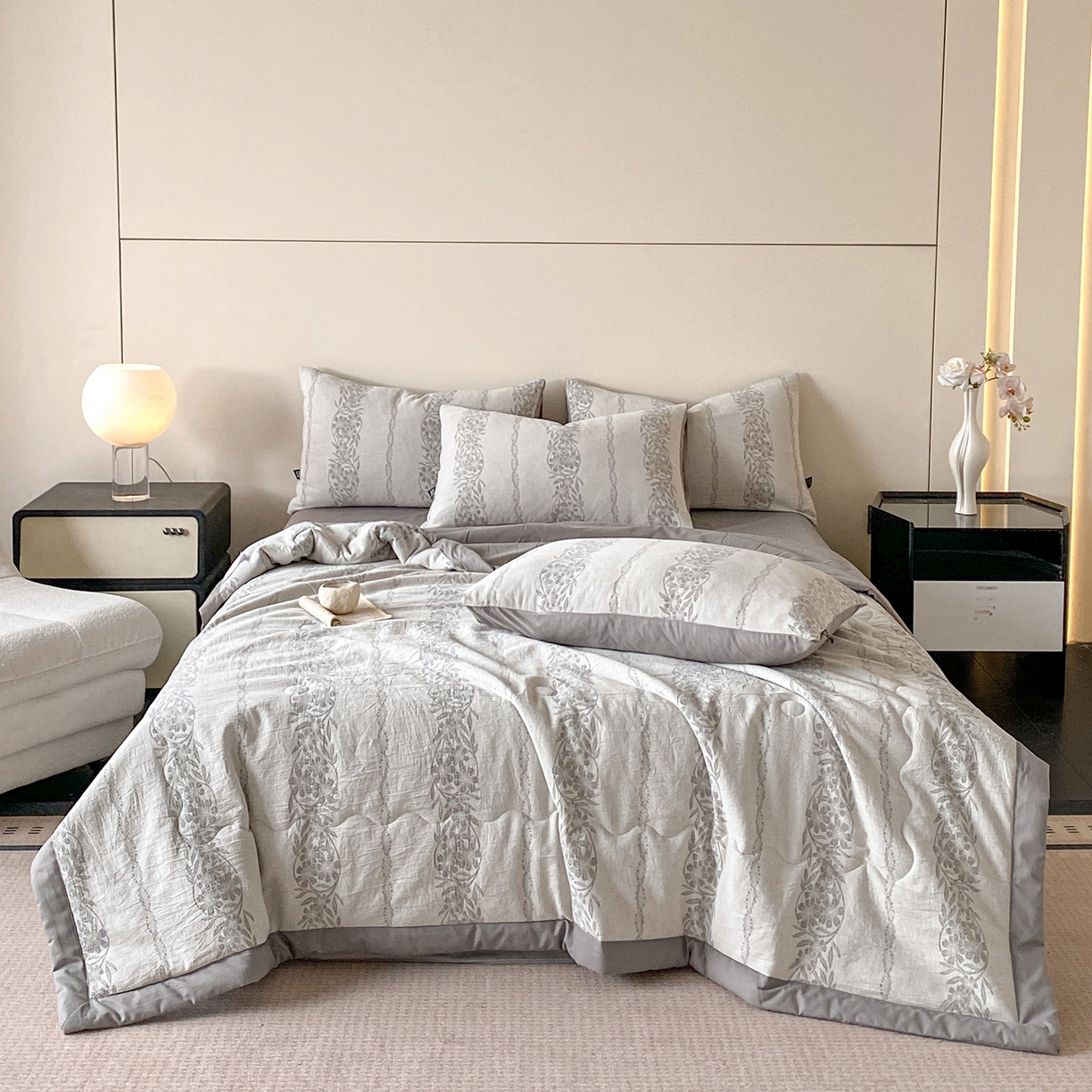 91家纺网 家纺一手货源 找家纺 恋人优选 2026新款全棉三层提花夏被空调被 花蔓吟-灰