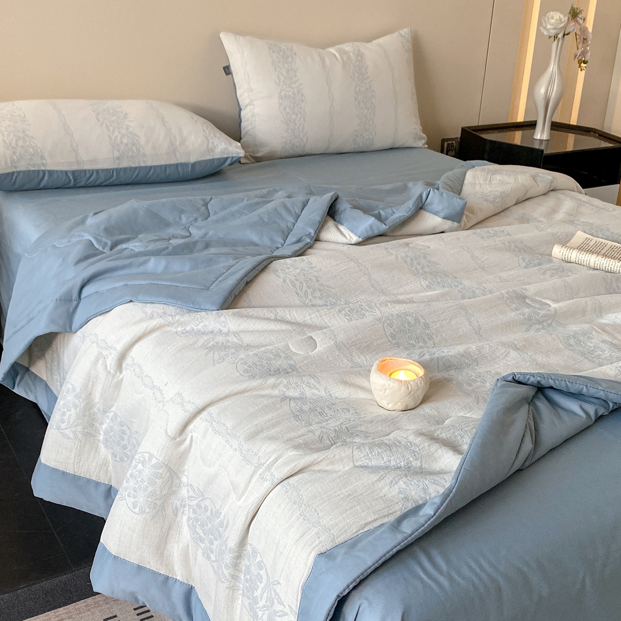 91家纺网 家纺一手货源 找家纺 恋人优选 2026新款全棉三层提花夏被空调被 花蔓吟-兰