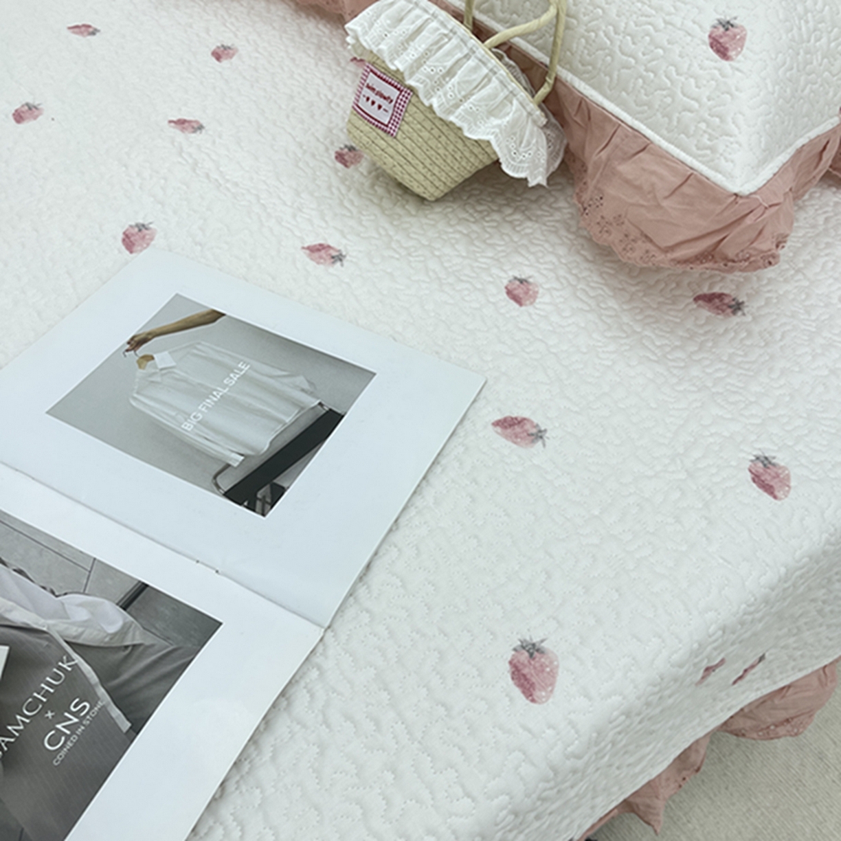 91家纺网 家纺一手货源 找家纺 禧瑞谷 2026法式纯棉绗缝全棉榻榻米床盖防滑加厚纯棉床单夹棉三件套床盖纯棉东北农大炕盖 奶油草莓