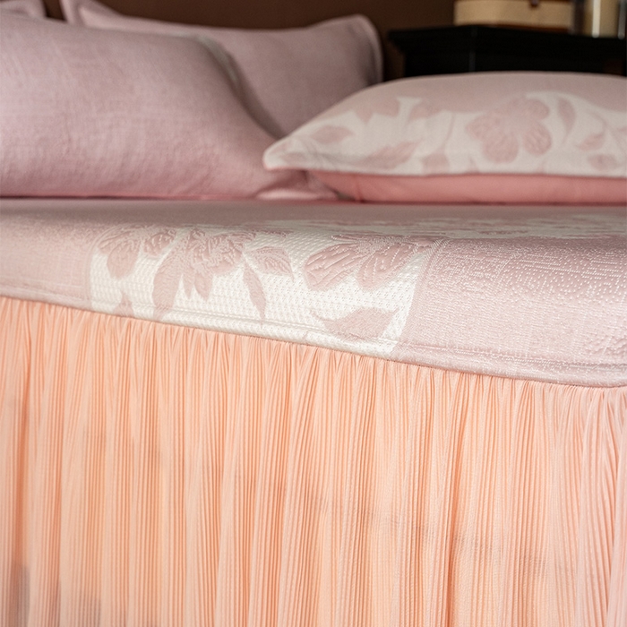 91家纺网 家纺一手货源 找家纺 红夫人 2026新款PE凉感豆豆提花凉席-忆江南 柔粉