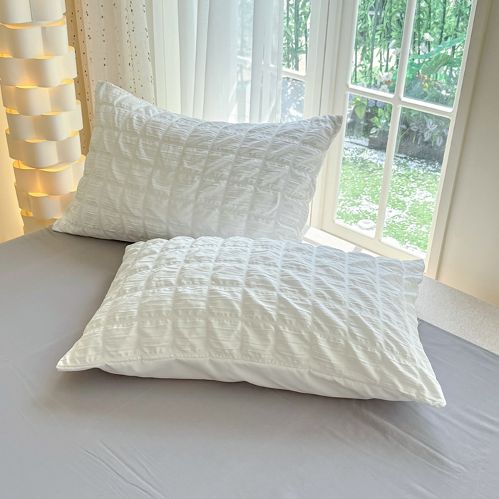 91家纺网 家纺一手货源 找家纺 卡斯诺家纺馆 2026新款亲肤泡泡纱夏被四件套 茉莉白+灰