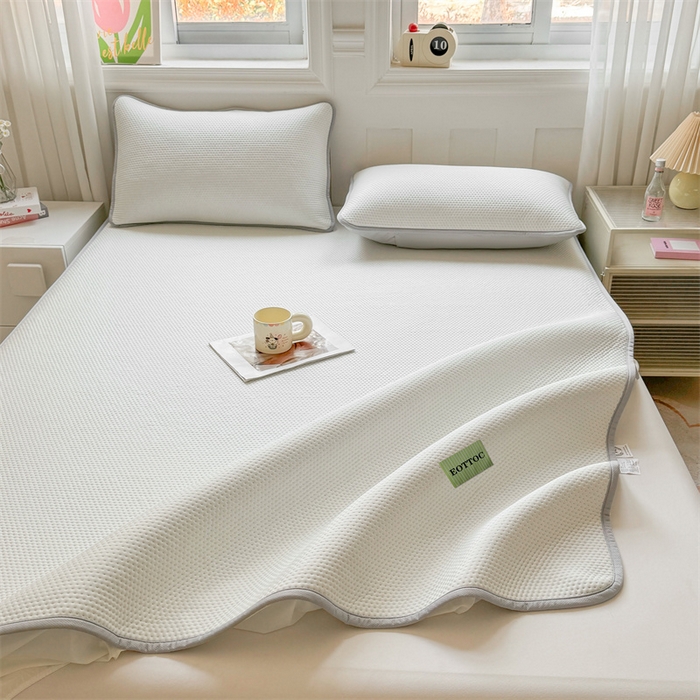 91家纺网 家纺一手货源 找家纺 雯豆家纺 2026春夏新款凉感丝豆豆床笠三件套加厚三明治床垫保护套 凉感丝豆豆床笠-薄雾灰