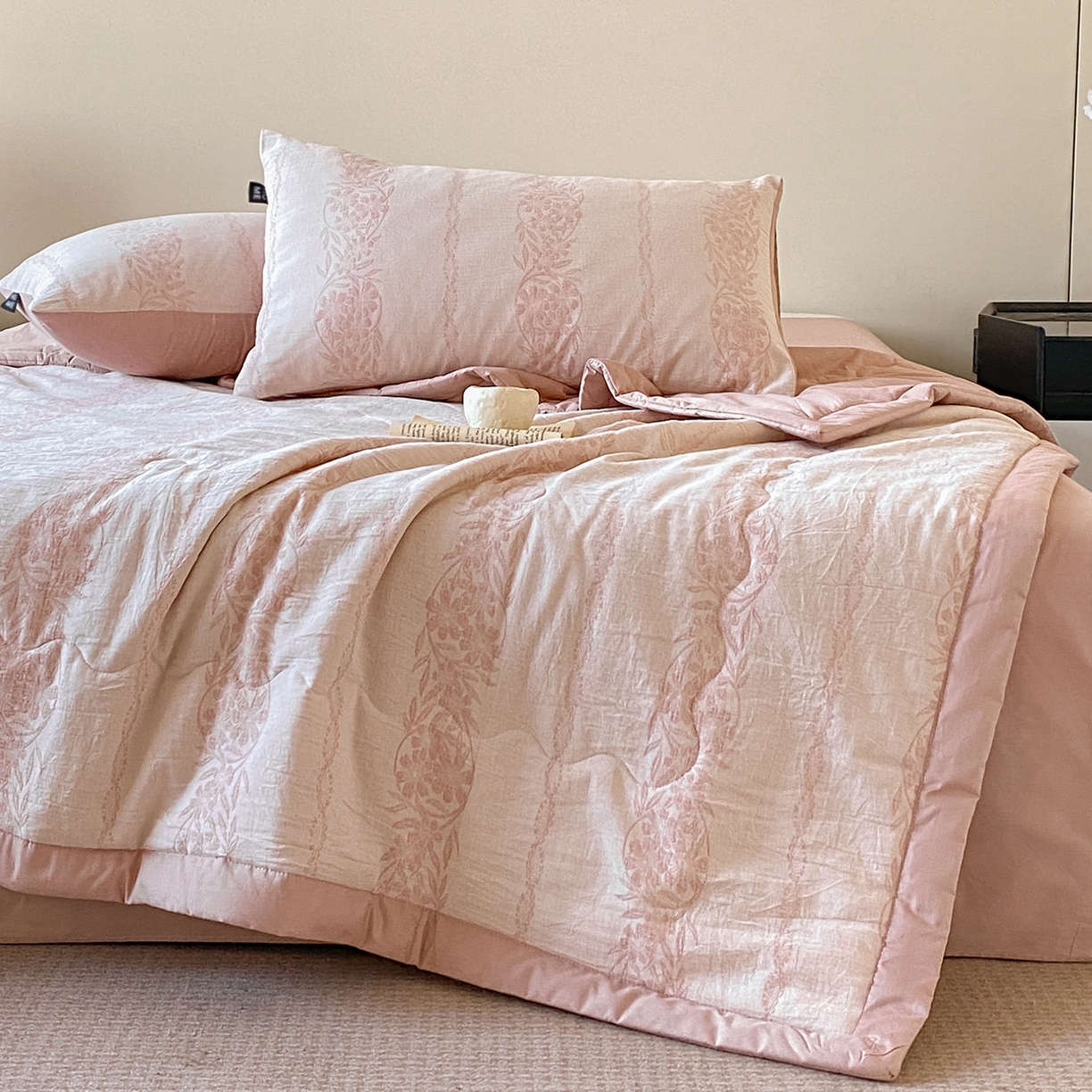 91家纺网 家纺一手货源 找家纺 （总）恋人优选 2026新款全棉三层提花夏被空调被