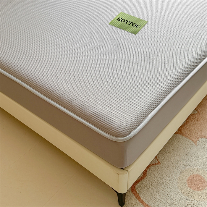 91家纺网 家纺一手货源 找家纺 雯豆家纺 2026春夏新款凉感丝豆豆床笠三件套加厚三明治床垫保护套 凉感丝豆豆床笠-冰川灰