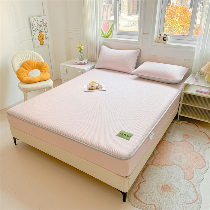 91家纺网 家纺一手货源 找家纺 雯豆家纺 2026春夏新款凉感丝豆豆床笠三件套加厚三明治床垫保护套 凉感丝豆豆床笠-胭脂粉