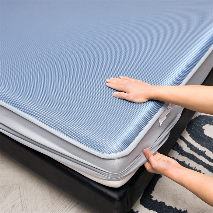 91家纺网 家纺一手货源 找家纺 （总）雯豆家纺 2026春夏新款碳光冰丝床笠加厚三明治凉感床垫保护套夏季床罩凉席席子,千鸟格-床笠款-海星蓝,千鸟格-床笠款千禧粉,千鸟格-床笠款松石绿,千鸟格-床笠款-香槟金,千鸟格-床笠款-银帆灰,组合图仅供展示不可下单