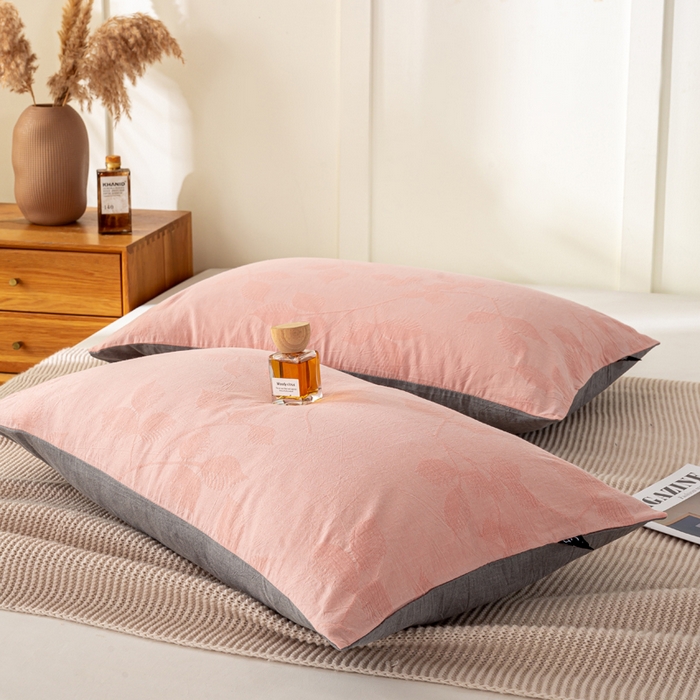 91家纺网 家纺一手货源 找家纺 恋人优选 2026新款全棉提花枕套 樱花叶-粉