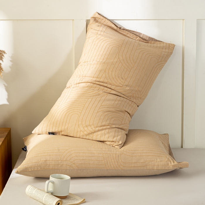 91家纺网 家纺一手货源 找家纺 恋人优选 2026新款全棉提花枕套 浮光卡其