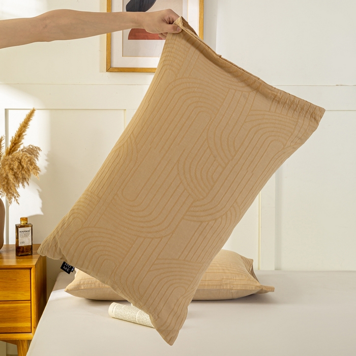 91家纺网 家纺一手货源 找家纺 恋人优选 2026新款全棉提花枕套 浮光卡其