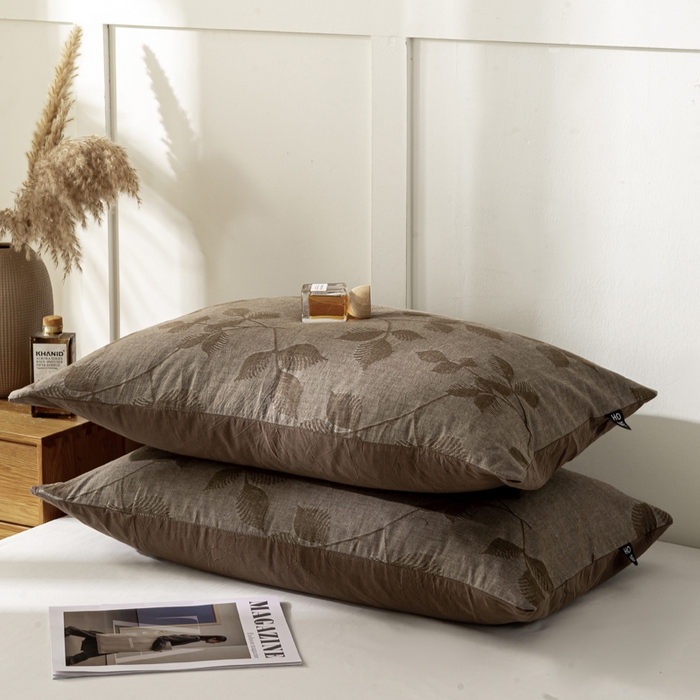 91家纺网 家纺一手货源 找家纺 恋人优选 2026新款全棉提花枕套 樱花叶-咖