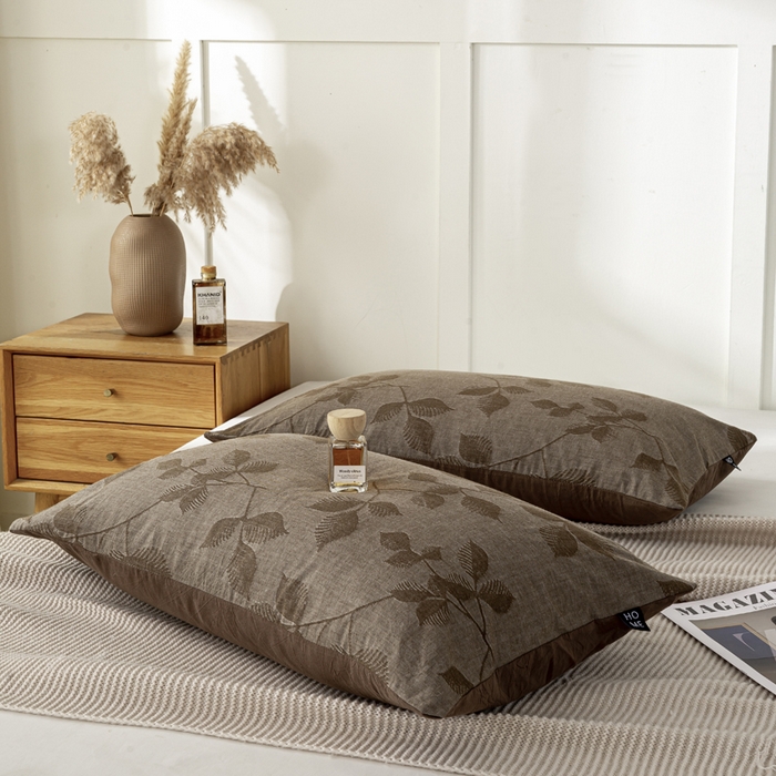 91家纺网 家纺一手货源 找家纺 恋人优选 2026新款全棉提花枕套 樱花叶-咖