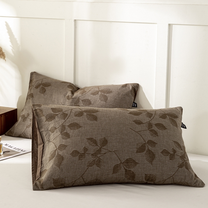 91家纺网 家纺一手货源 找家纺 恋人优选 2026新款全棉提花枕套 樱花叶-咖