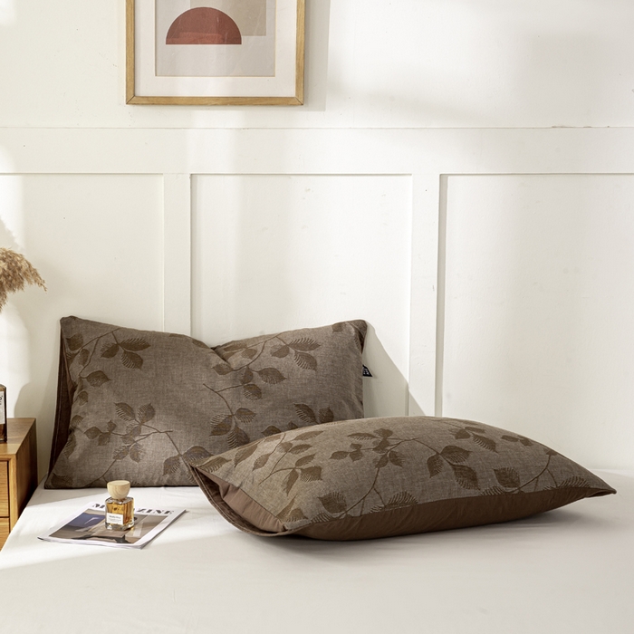 91家纺网 家纺一手货源 找家纺 恋人优选 2026新款全棉提花枕套 樱花叶-咖