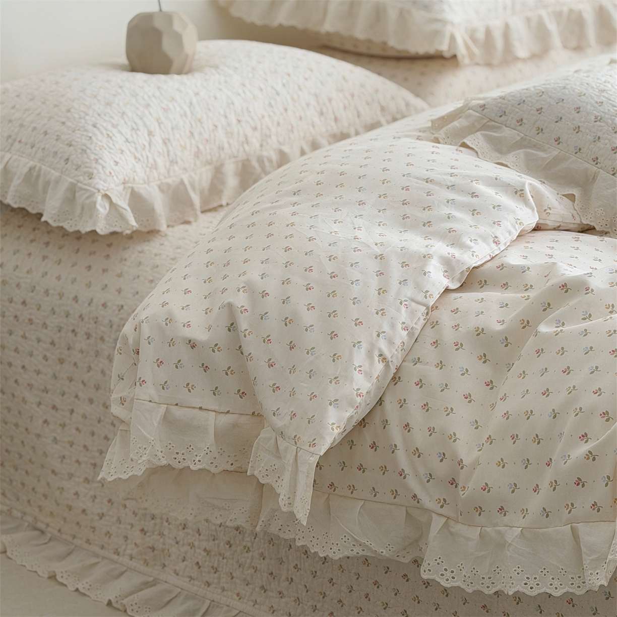 91家纺网 家纺一手货源 找家纺 佰织鑫家居 2026新款全棉法式砂洗棉花床盖款被套四件套  花语