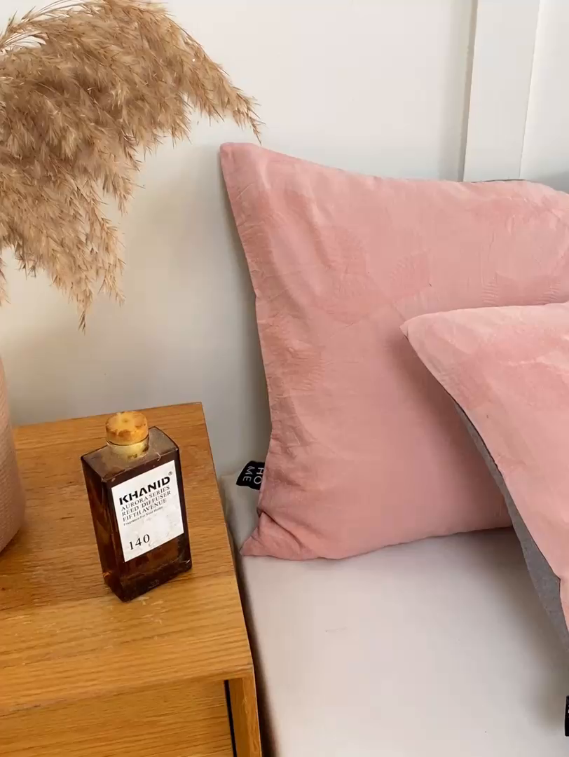 91家纺网 家纺一手货源 找家纺 恋人优选 2026新款全棉提花枕套 大波浪粉