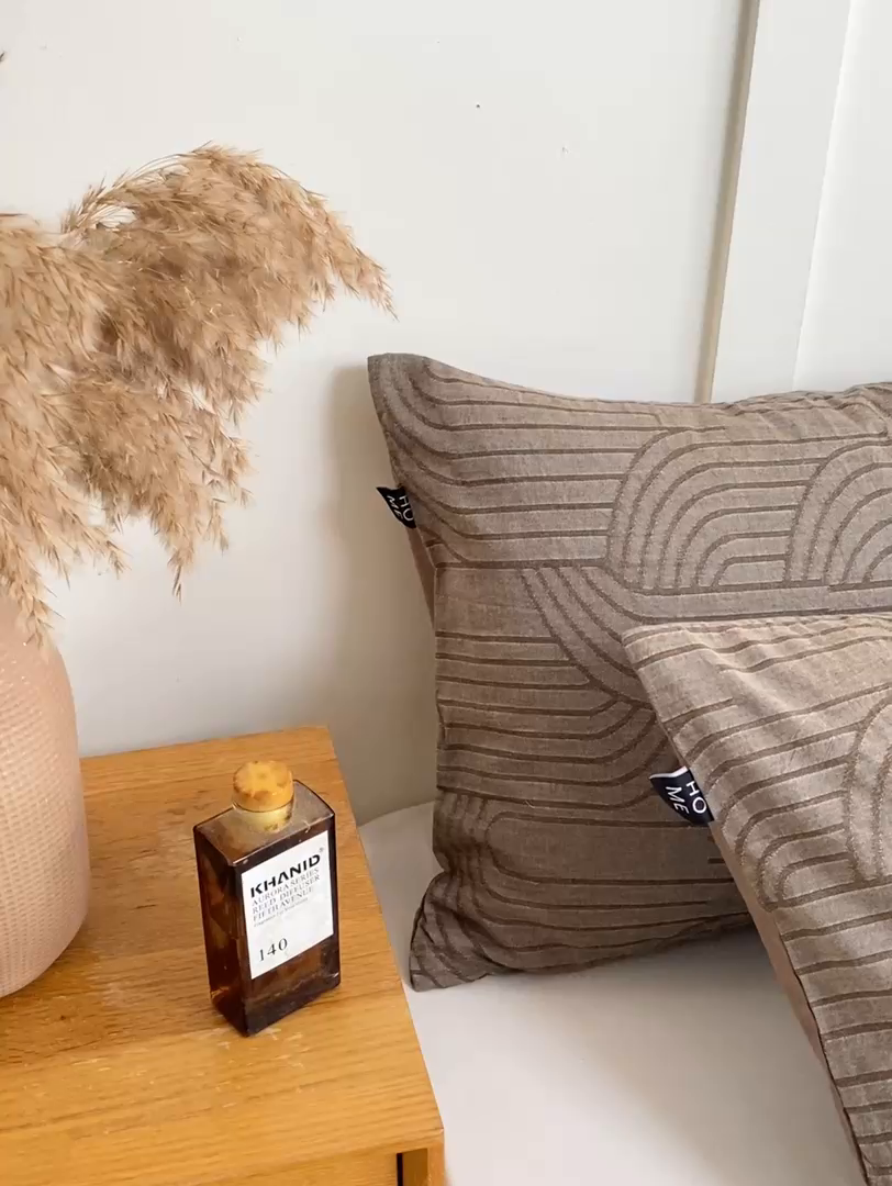 91家纺网 家纺一手货源 找家纺 恋人优选 2026新款全棉提花枕套 浮光咖