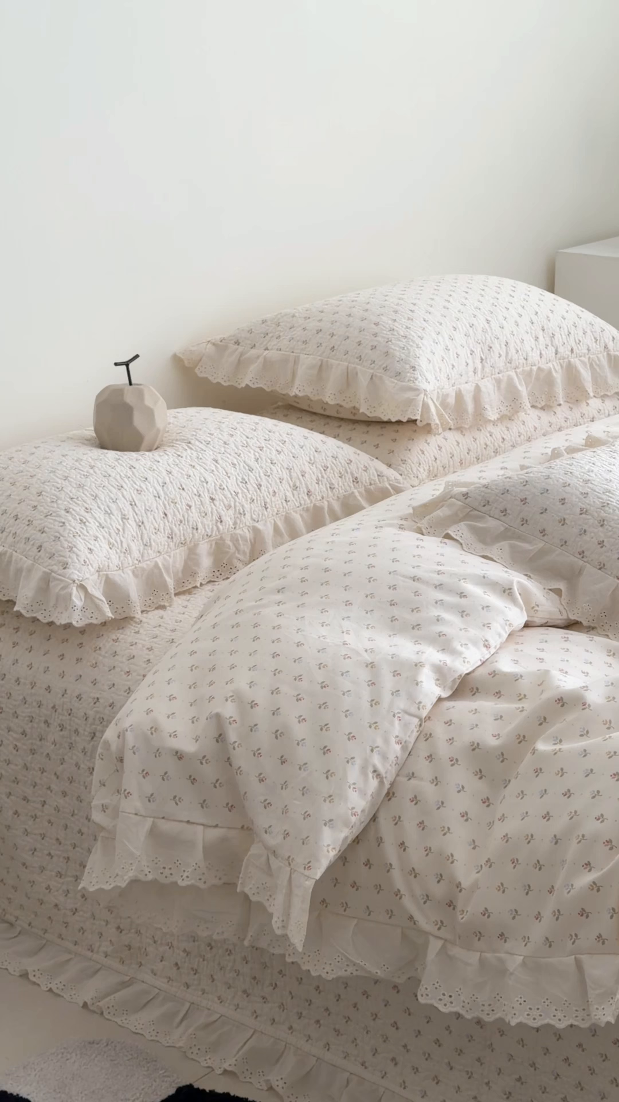 91家纺网 家纺一手货源 找家纺 佰织鑫家居 2026新款全棉法式砂洗棉花床盖款被套四件套  花语