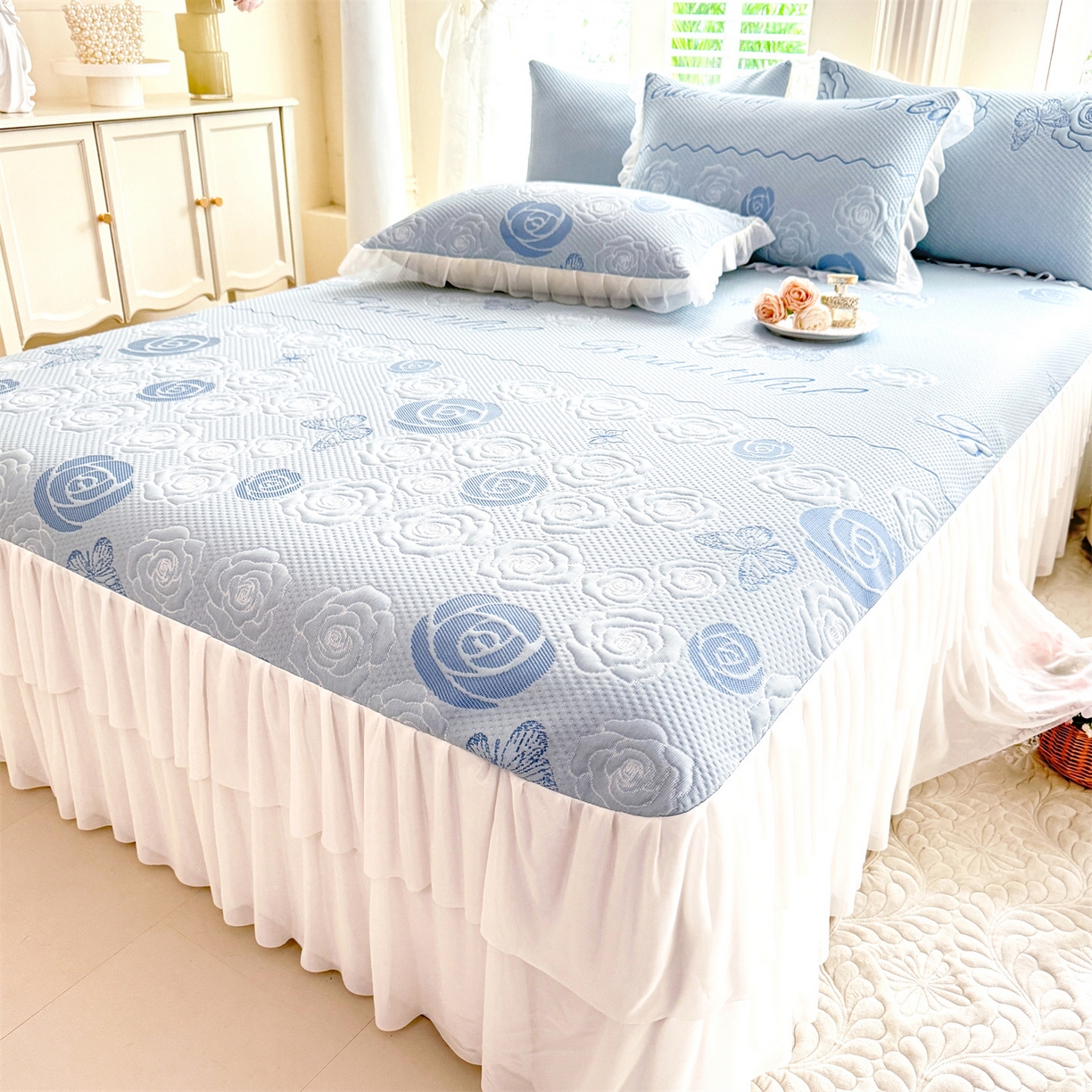 91家纺网 家纺一手货源 找家纺 （总）绒棉世家 2026新款A类凉感豆豆席三件套床裙款软席子