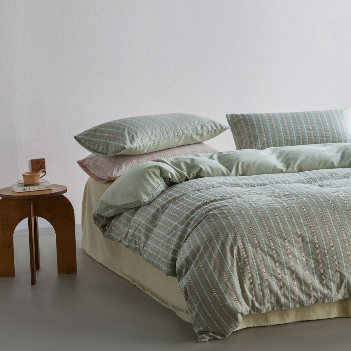 91家纺网 家纺一手货源 找家纺 （总）安莱生活 2026春夏新款水洗棉全棉色织大提花春日絮语四件套 春日絮语系列（券后最低控价319）