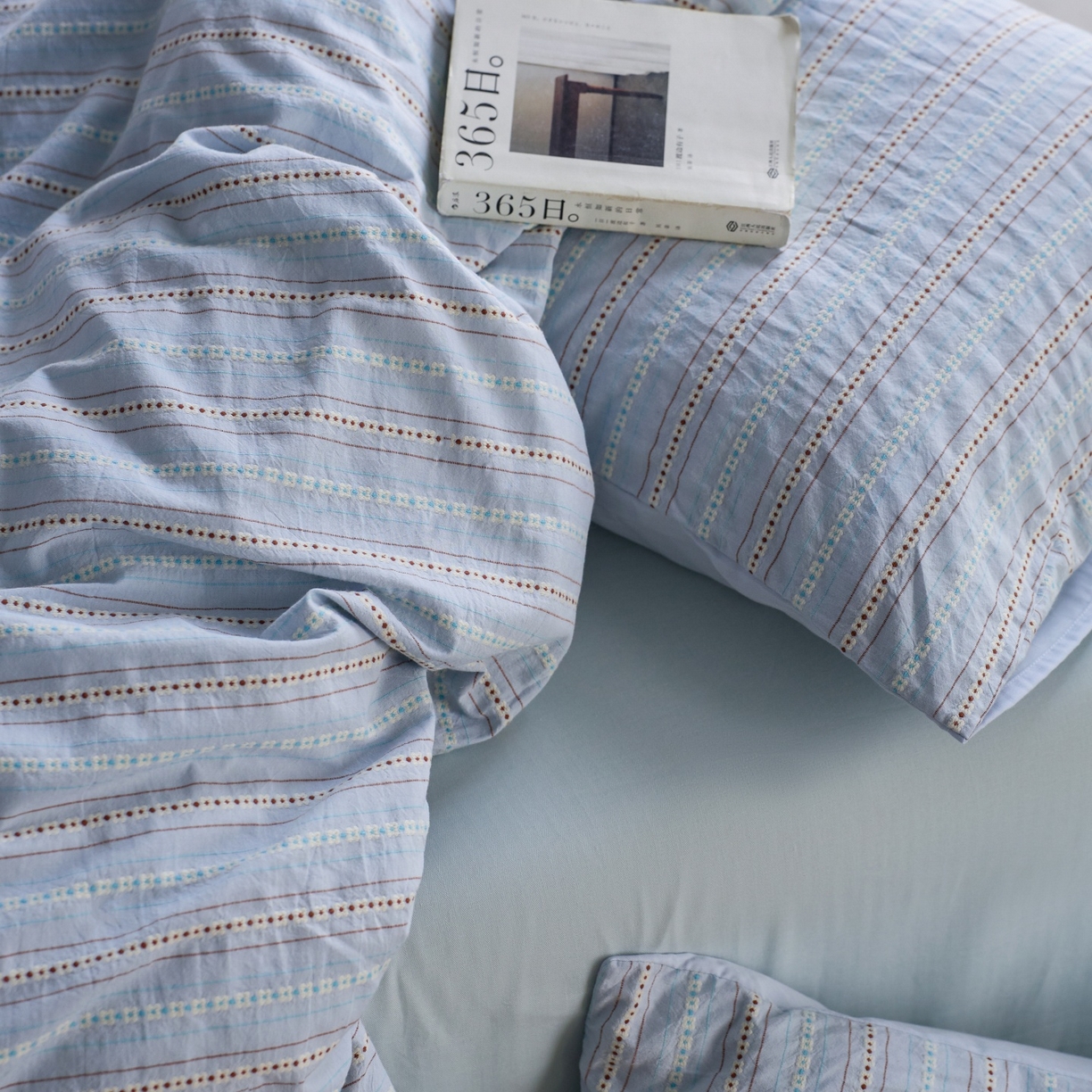 91家纺网 家纺一手货源 找家纺 安莱生活 2026春夏新款水洗棉全棉色织大提花春日絮语四件套 春日絮语系列（券后最低控价319） 春日絮语-浅蓝