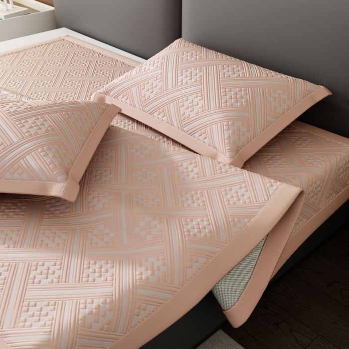 91家纺网 家纺一手货源 找家纺 宜派家纺 2026新款PE凉感冰丝席三件套-床席款 织序 -粉