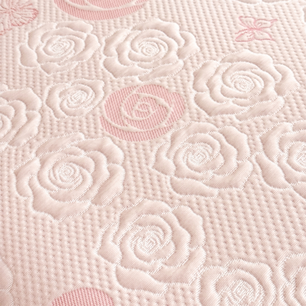 91家纺网 家纺一手货源 找家纺 优贝家纺 2026新款A类凉感豆豆席三件套床裙款软席子 花韵-粉玉