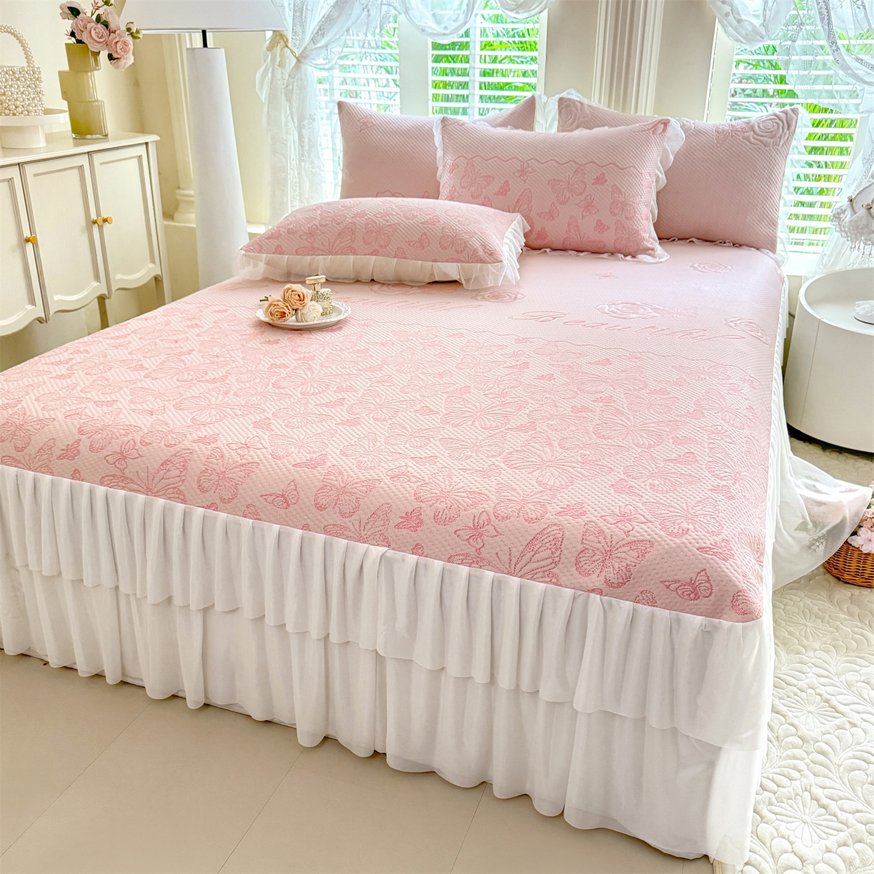 91家纺网 家纺一手货源 找家纺 优贝家纺 2026新款A类凉感豆豆席三件套床裙款软席子 蝶舞-粉玉