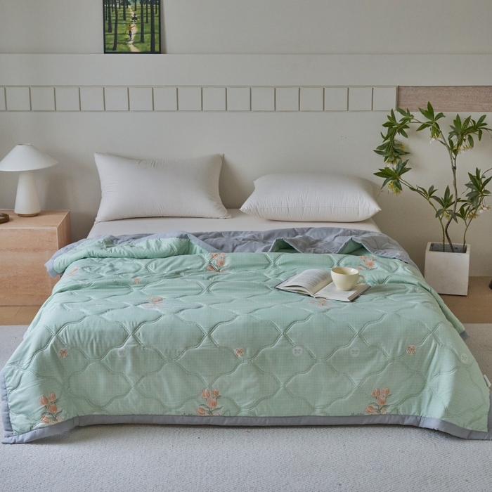 91家纺网 家纺一手货源 找家纺 （总）坦客毯业 2026春夏新款超声波夏被亲肤绒夏凉被芦荟棉夏季被子批发供货赠品礼品被便宜夏被