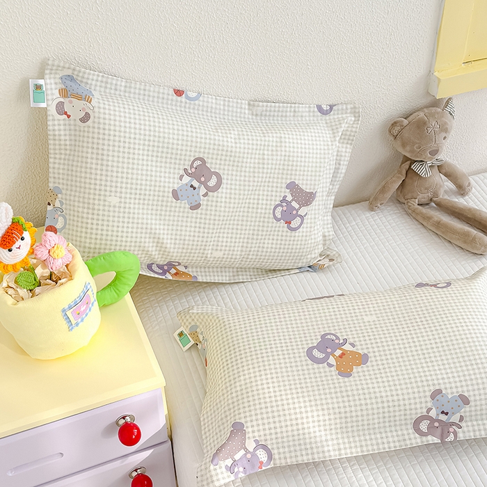 91家纺网 家纺一手货源 找家纺 良佐生活  2026年新款铂金全棉压线枕套 调皮象