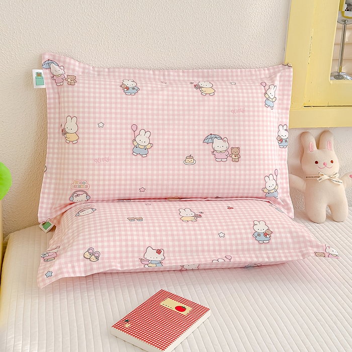 91家纺网 家纺一手货源 找家纺 良佐生活  2026年新款铂金全棉压线枕套 乐兔粉