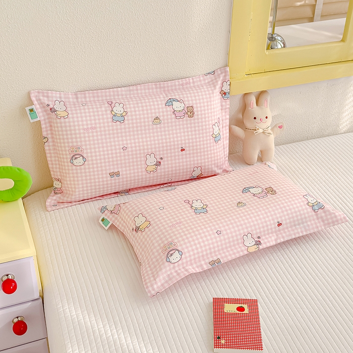 91家纺网 家纺一手货源 找家纺 良佐生活  2026年新款铂金全棉压线枕套 乐兔粉