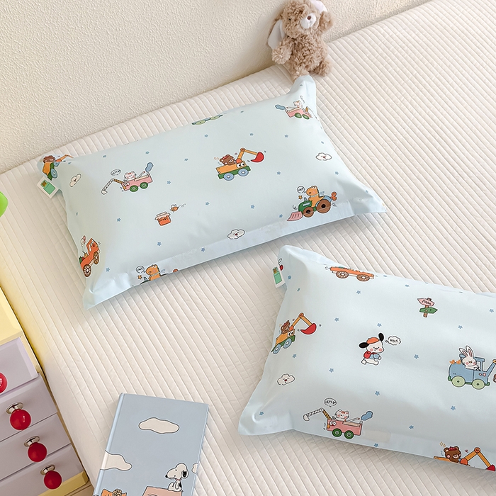 91家纺网 家纺一手货源 找家纺 良佐生活  2026年新款铂金全棉压线枕套 挖机小分队