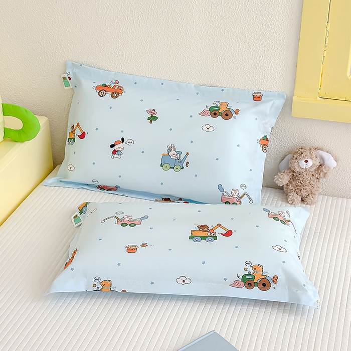 91家纺网 家纺一手货源 找家纺 良佐生活  2026年新款铂金全棉压线枕套 挖机小分队