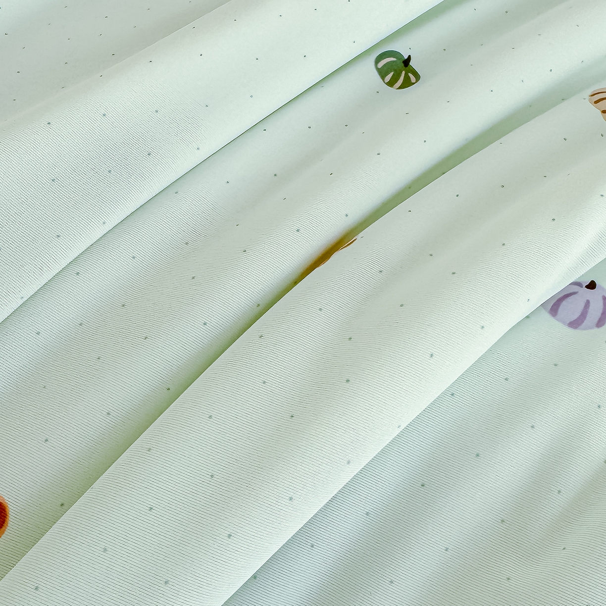 91家纺网 家纺一手货源 找家纺 芯恋家居 2026年新款小冰川凉感夏被冰皮凉感印花夏被凉感丝夏被（四周踩棉工艺） 可爱南瓜