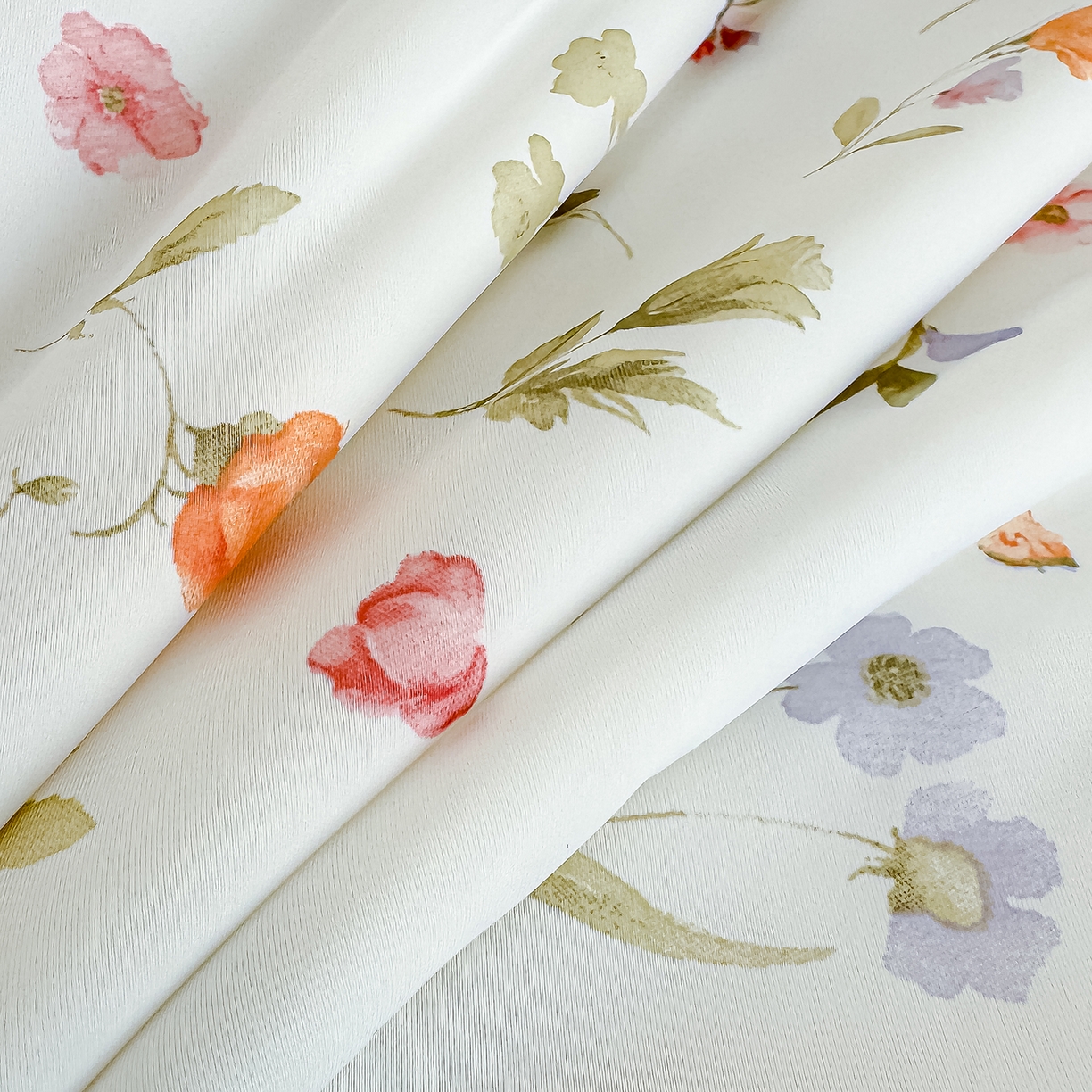 91家纺网 家纺一手货源 找家纺 芯恋家居 2026年新款小冰川凉感夏被冰皮凉感印花夏被凉感丝夏被（四周踩棉工艺） 梨落繁花