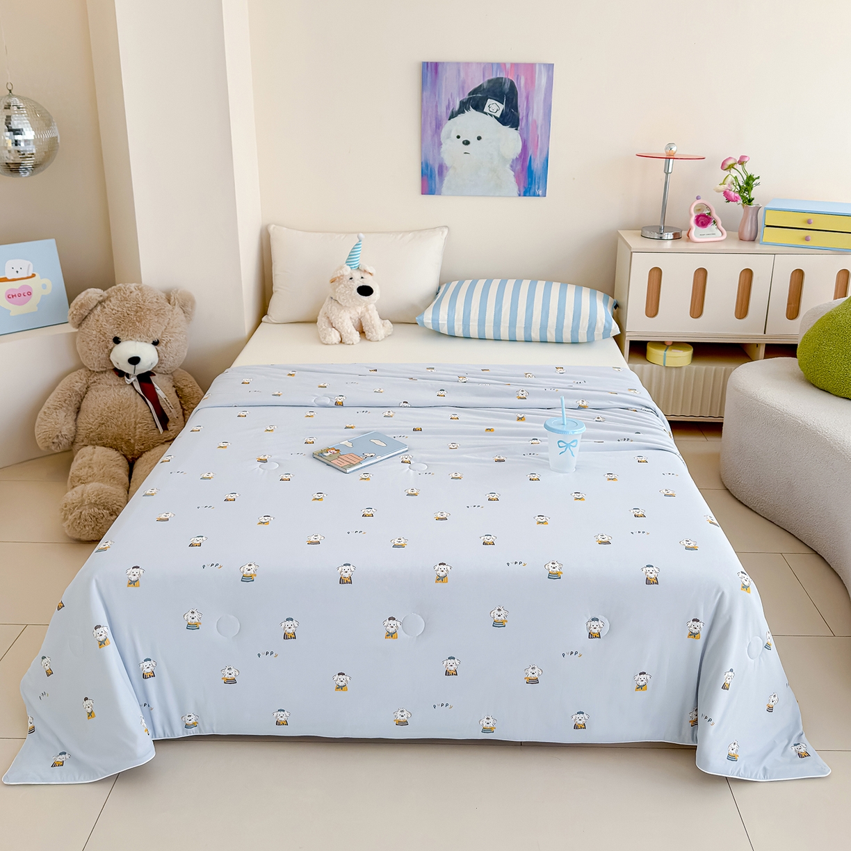 91家纺网 家纺一手货源 找家纺 芯恋家居 2026年新款小冰川凉感夏被冰皮凉感印花夏被凉感丝夏被（四周踩棉工艺） 萌趣小狗