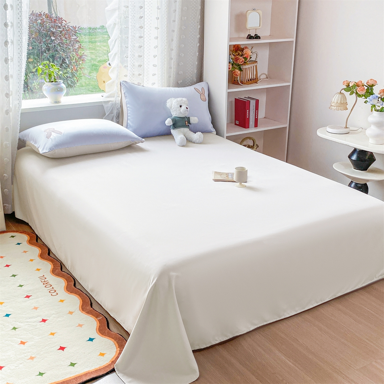 91家纺网 家纺一手货源 找家纺 绒棉世家 2026新款水洗真丝天丝专版贴布绣四件套 奶蓝兔仔