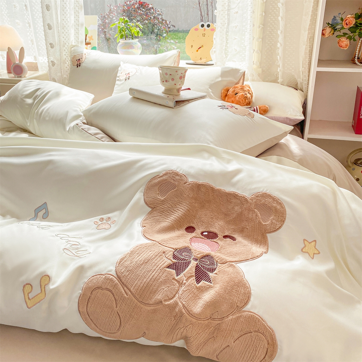 91家纺网 家纺一手货源 找家纺 （总）绒棉世家 2026新款水洗真丝天丝专版贴布绣四件套