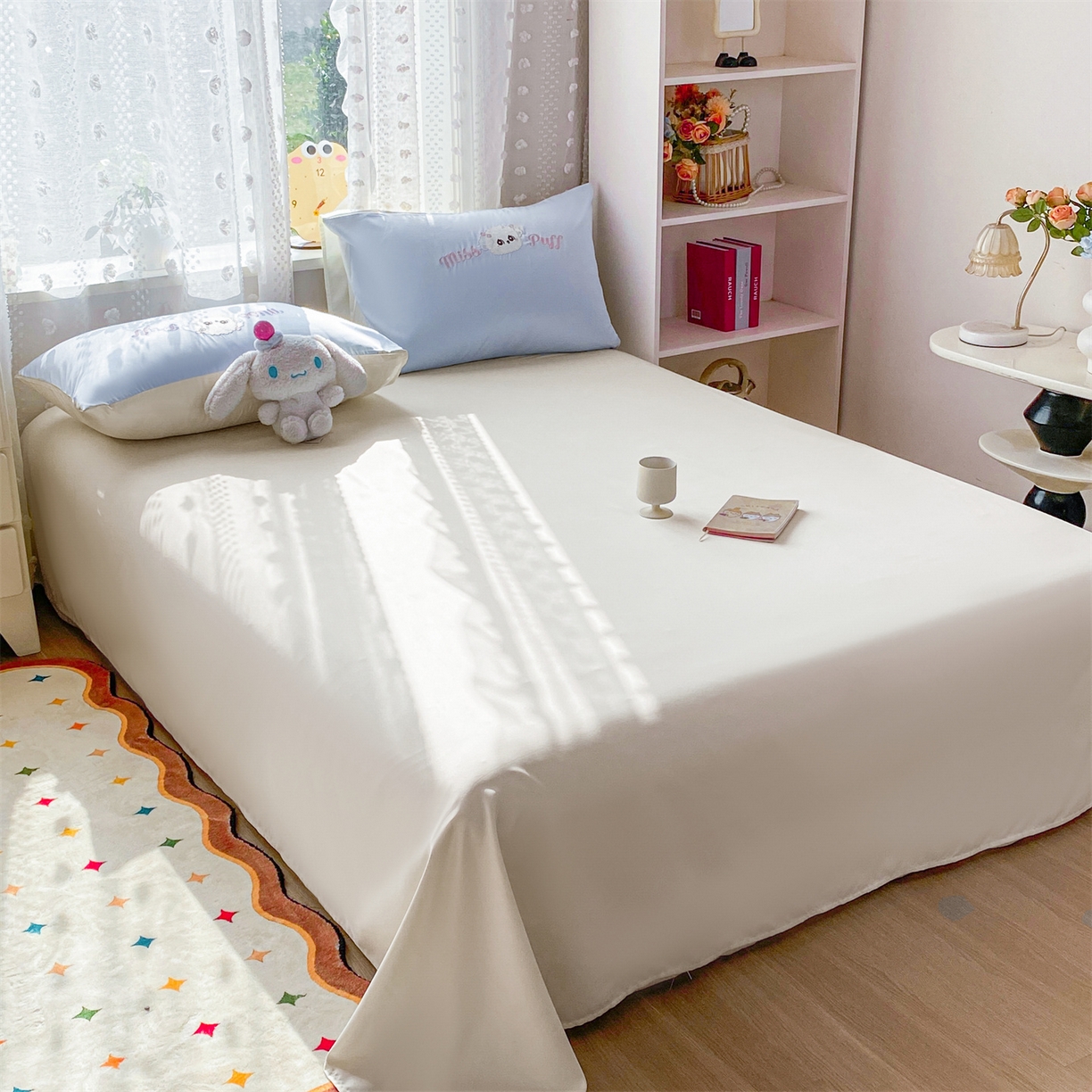 91家纺网 家纺一手货源 找家纺 绒棉世家 2026新款水洗真丝天丝专版贴布绣四件套 泡芙奶狗