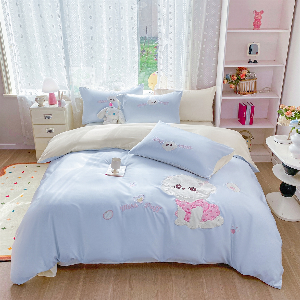 91家纺网 家纺一手货源 找家纺 绒棉世家 2026新款水洗真丝天丝专版贴布绣四件套 泡芙奶狗