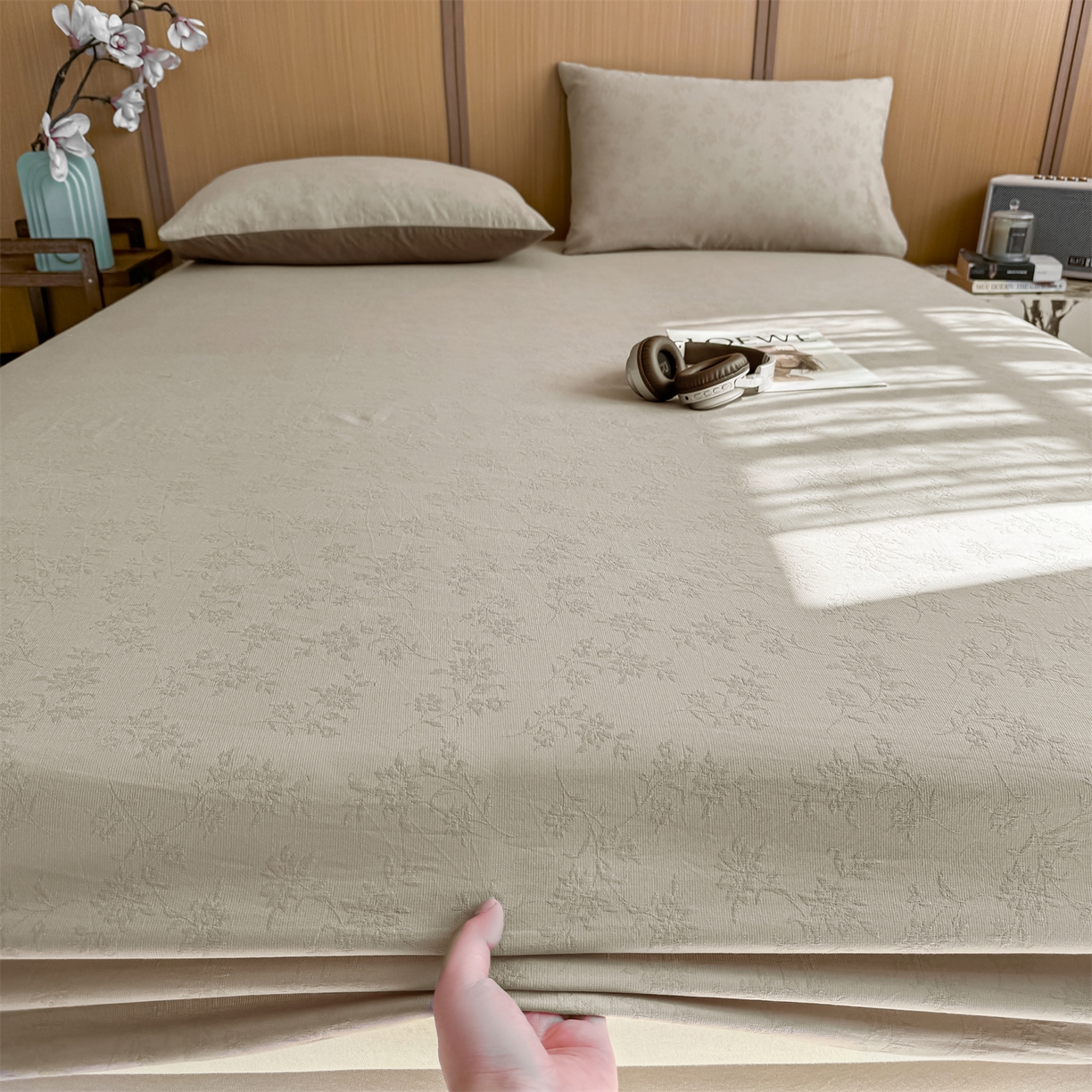 91家纺网 家纺一手货源 找家纺 灰鲸 2026新款全棉纯棉三层纱色织提花床笠单品床笠床笠单件 花影-可可奶咖