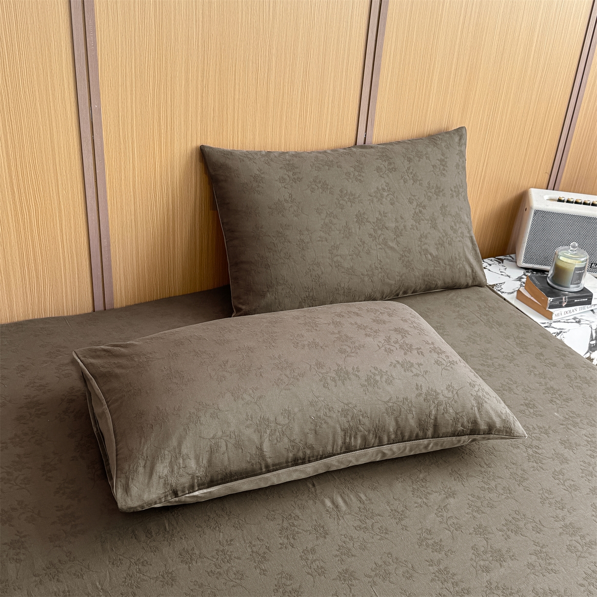 91家纺网 家纺一手货源 找家纺 灰鲸 2026新款全棉纯棉三层纱色织提花床笠单品床笠床笠单件 花影-摩卡