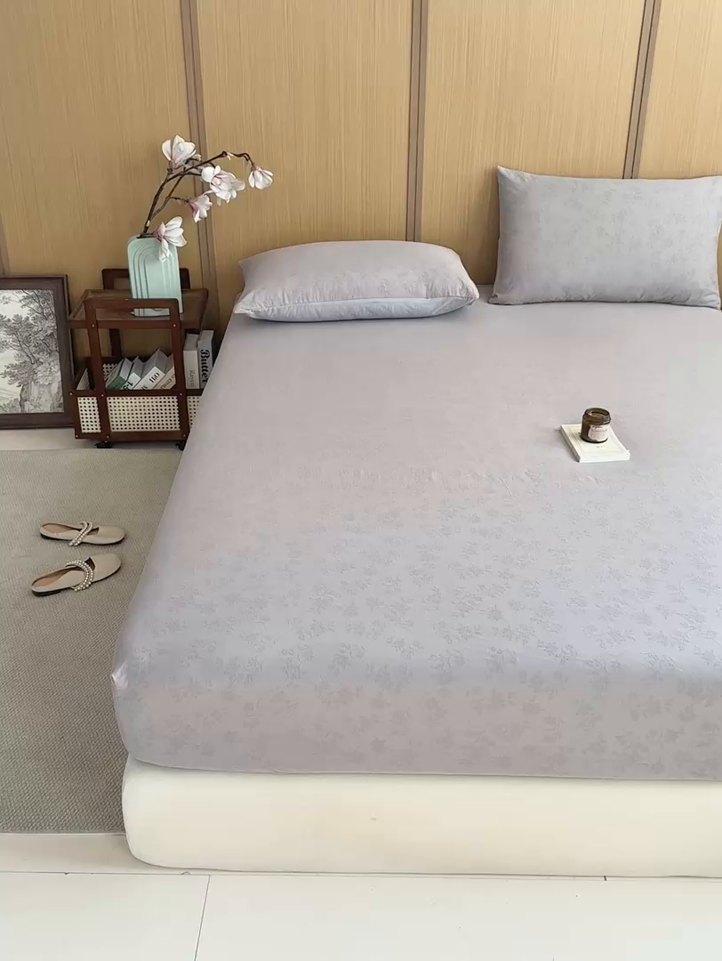 91家纺网 家纺一手货源 找家纺 灰鲸 2026新款全棉纯棉三层纱色织提花床笠单品床笠床笠单件 花影-雾灰