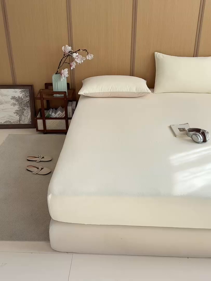 91家纺网 家纺一手货源 找家纺 灰鲸 2026新款全棉纯棉三层纱色织提花床笠单品床笠床笠单件 花影-杏仁奶霜