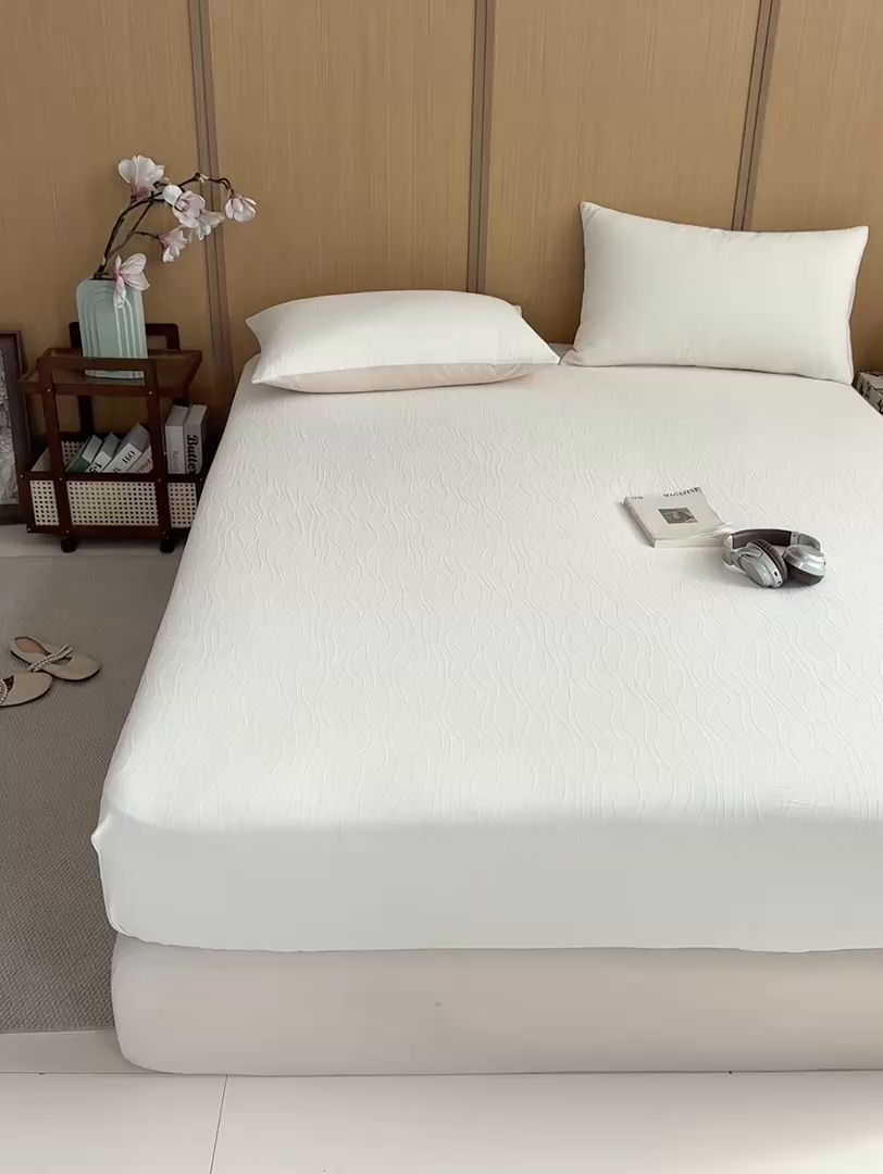 91家纺网 家纺一手货源 找家纺 灰鲸 2026新款全棉纯棉三层纱色织提花床笠单品床笠床笠单件 浅忆-杏仁奶霜