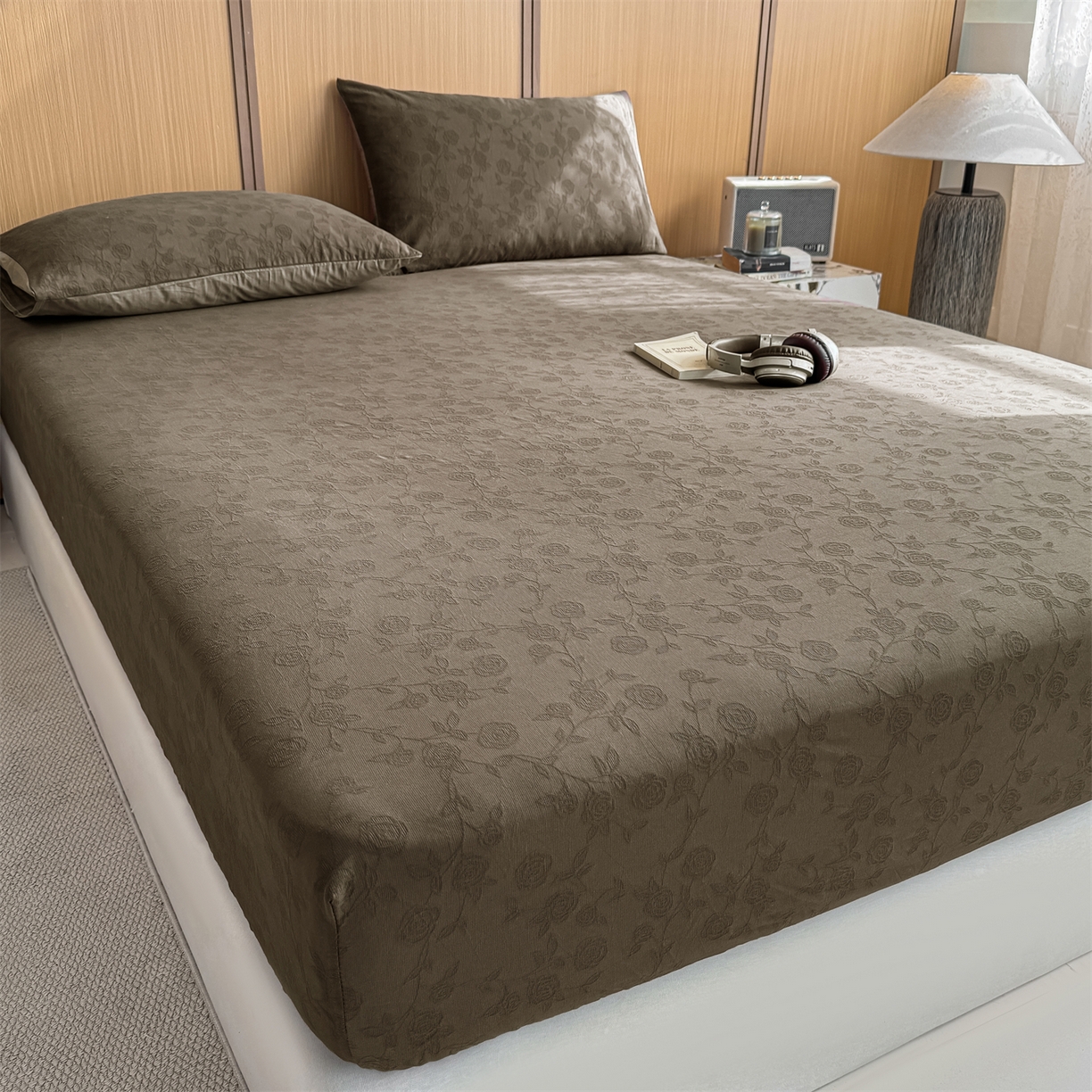 91家纺网 家纺一手货源 找家纺 灰鲸 2026新款全棉纯棉三层纱色织提花床笠单品床笠床笠单件 蔷薇-摩卡