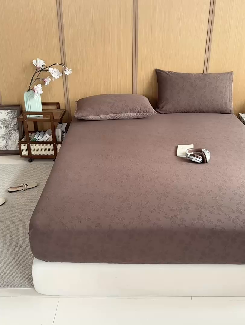 91家纺网 家纺一手货源 找家纺 灰鲸 2026新款全棉纯棉三层纱色织提花床笠单品床笠床笠单件 蔷薇-摩卡