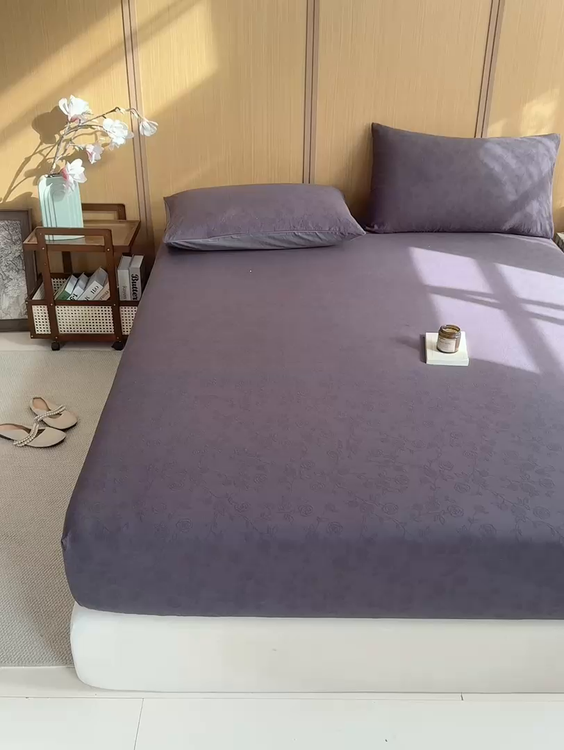 91家纺网 家纺一手货源 找家纺 灰鲸 2026新款全棉纯棉三层纱色织提花床笠单品床笠床笠单件 蔷薇-素墨